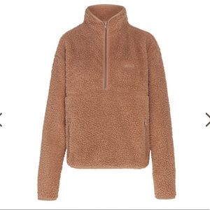 NWT SKIMS Teddy Pullover - Tigers Eye in Size Medium
